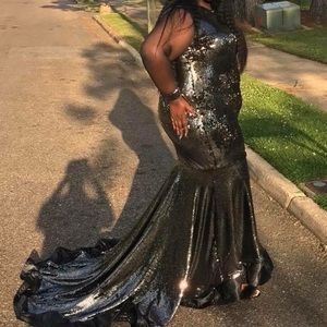 Plus Size Custom Made Prom Dress!! Only worn once